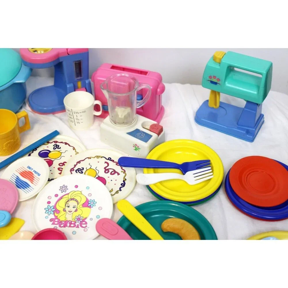 Vtg 1990s Play Dishes Fun with Food Pots Forks Blender Pans Measuring Cups Bowls